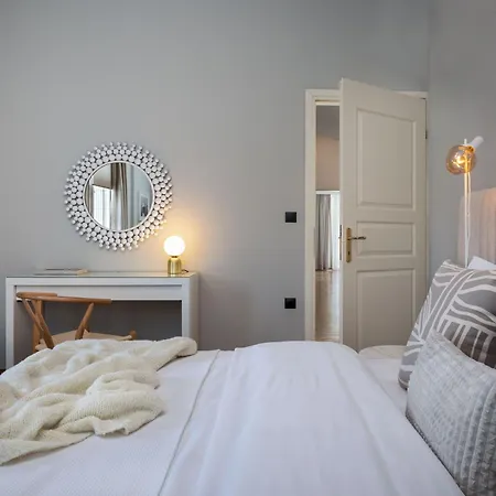 The Southern Mansion Apartment Athens