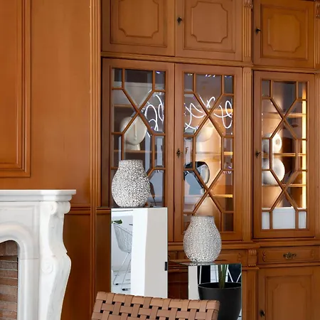 The Southern Mansion Apartment *