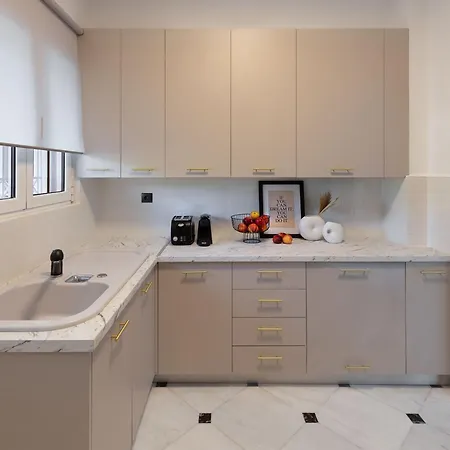 The Southern Mansion Apartment