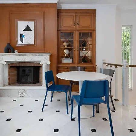 The Southern Mansion Apartment *